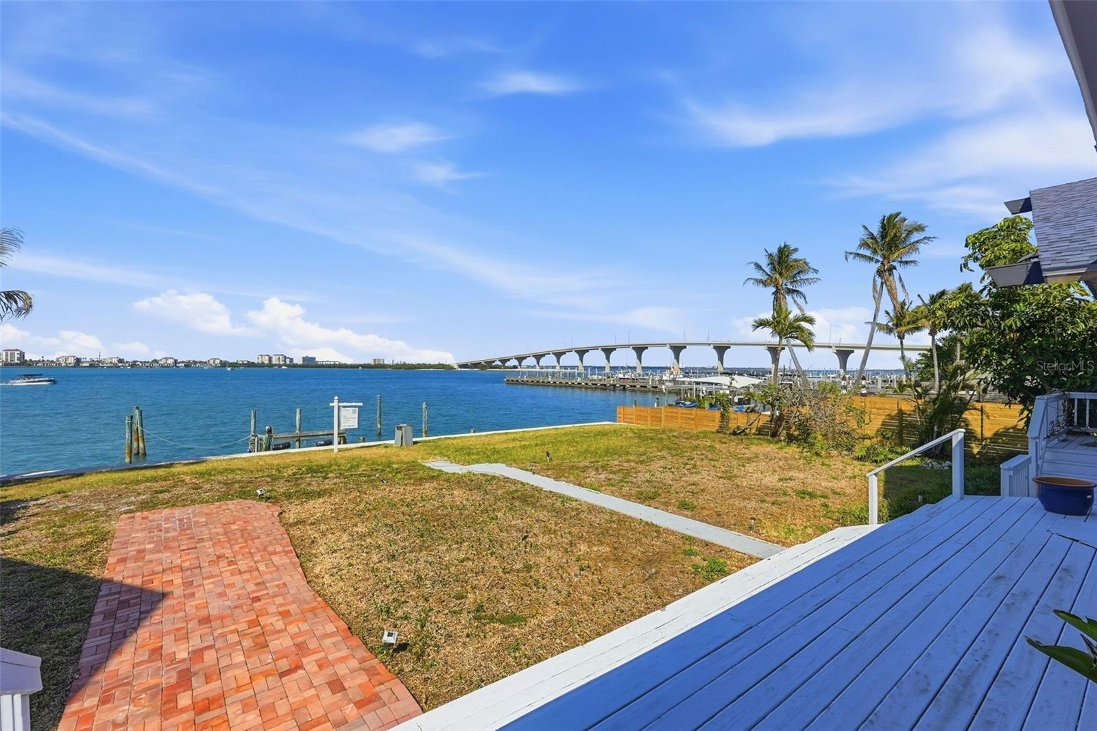 155 1ST ST W, TIERRA VERDE, FL, 33715