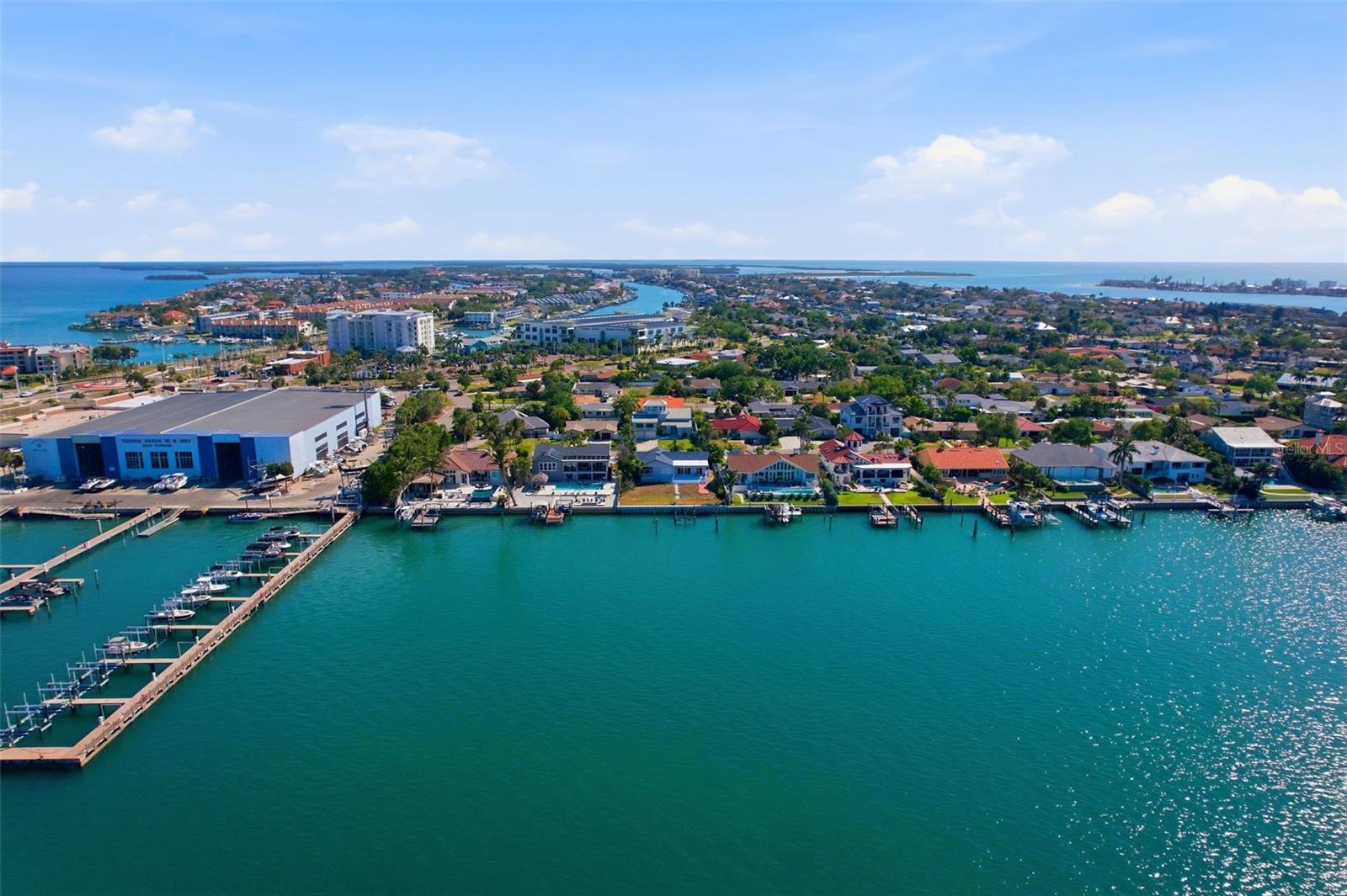 155 1ST ST W, TIERRA VERDE, FL, 33715