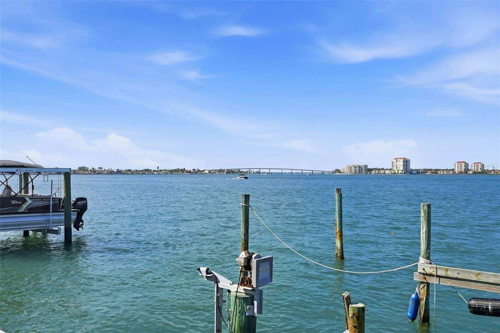 155 1ST ST W, TIERRA VERDE, FL, 33715