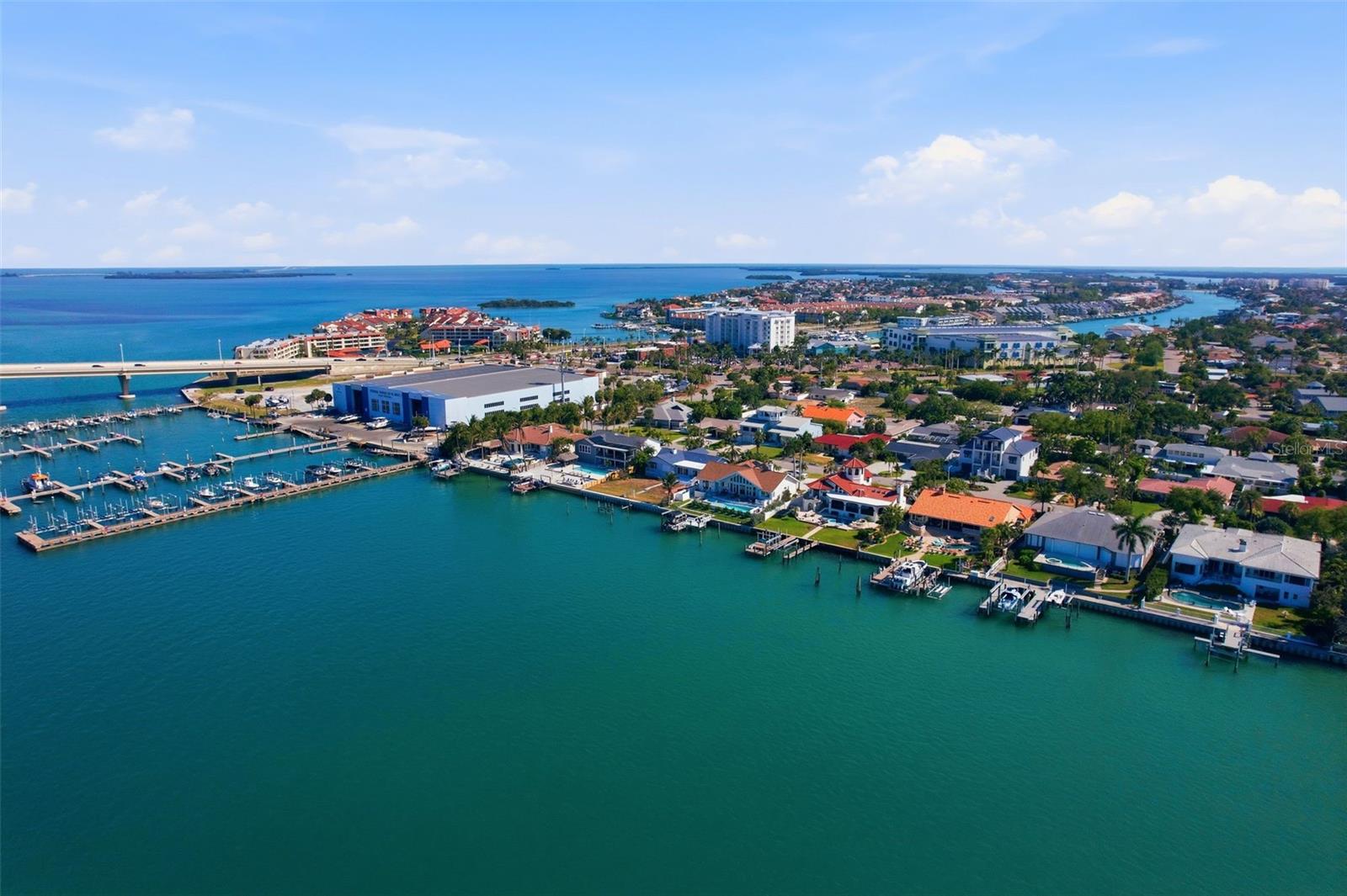 155 1ST ST W, TIERRA VERDE, FL, 33715