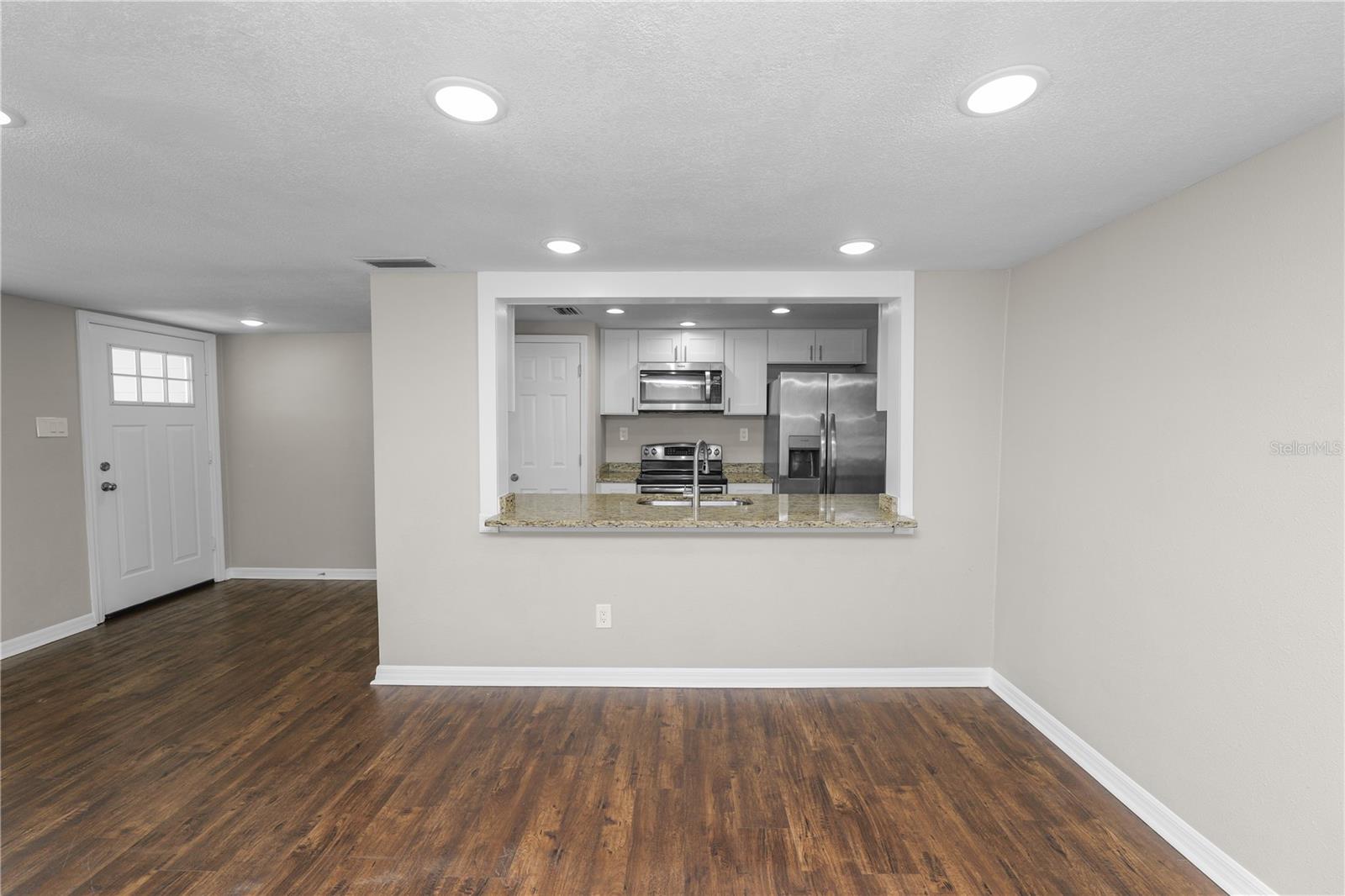1101 S GIBBS ST, PLANT CITY, FL, 33563