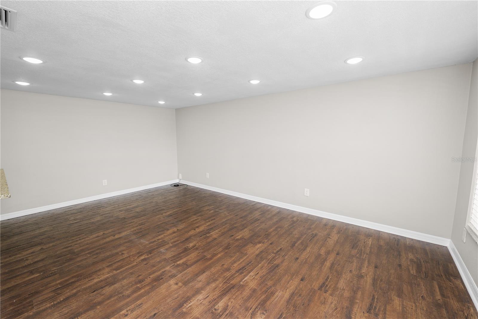 1101 S GIBBS ST, PLANT CITY, FL, 33563