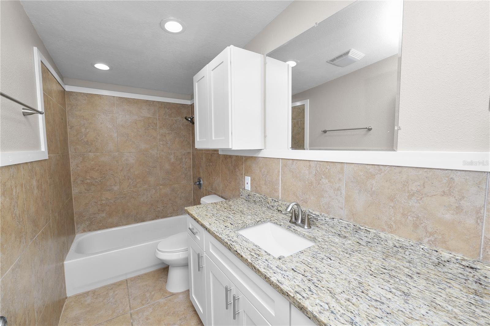 1101 S GIBBS ST, PLANT CITY, FL, 33563