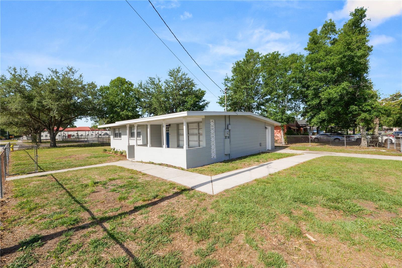 1101 S GIBBS ST, PLANT CITY, FL, 33563