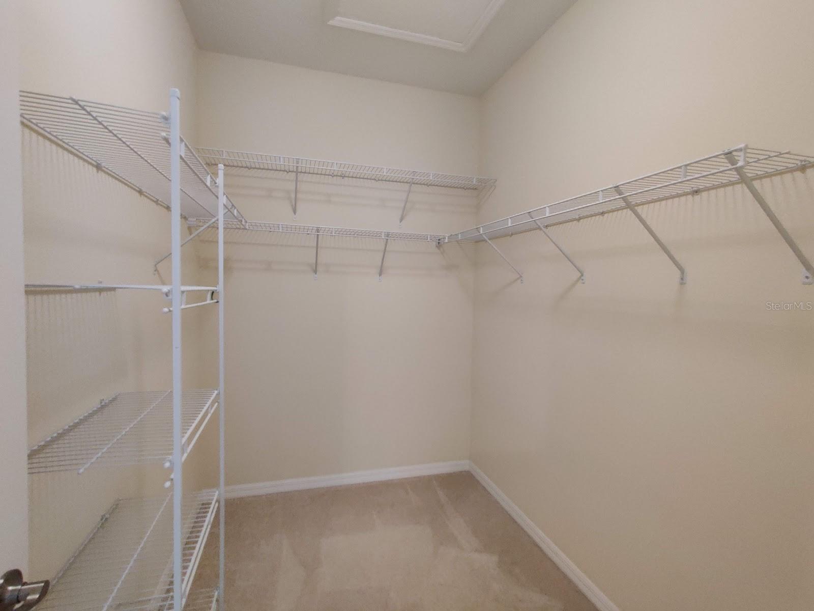 12256 LONGVIEW LAKE CIR, BRADENTON, FL, 34211