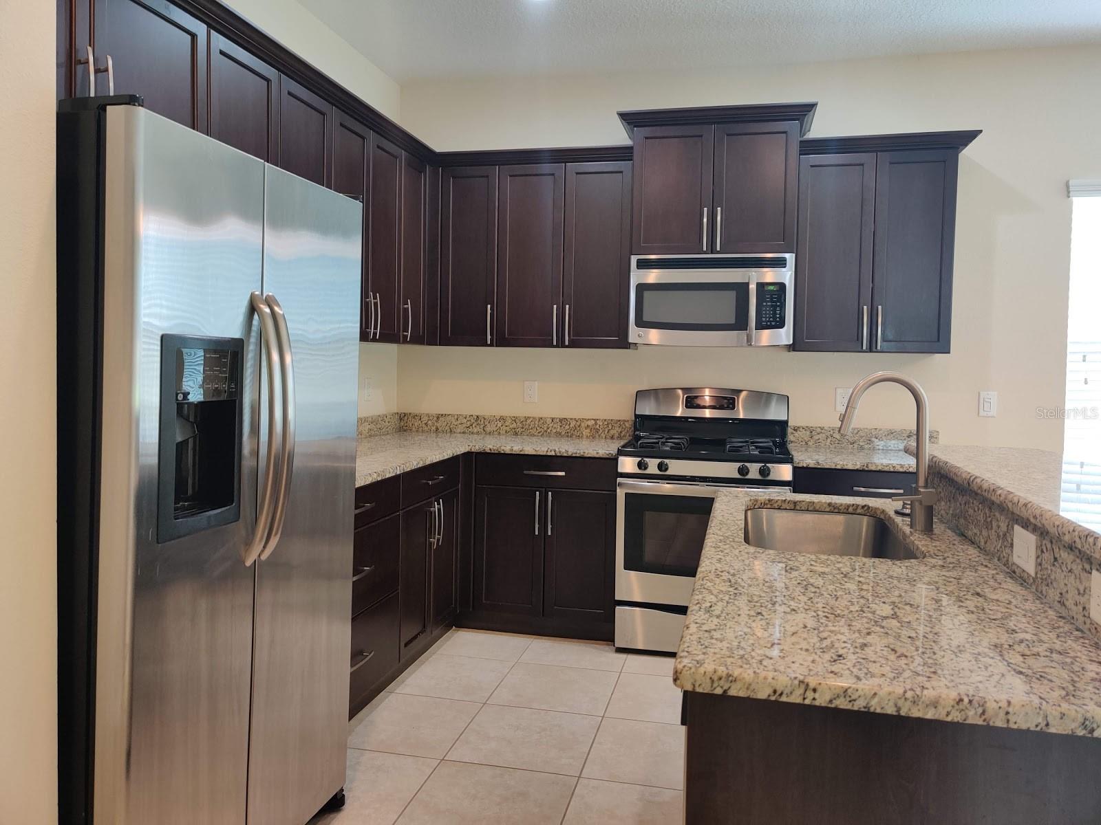 12256 LONGVIEW LAKE CIR, BRADENTON, FL, 34211