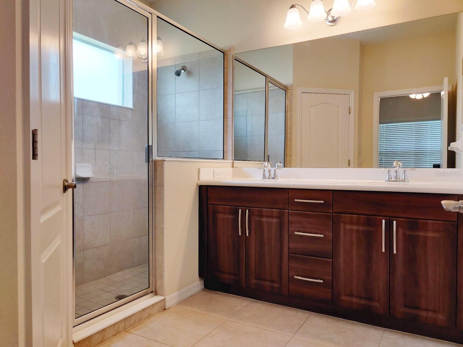 12256 LONGVIEW LAKE CIR, BRADENTON, FL, 34211