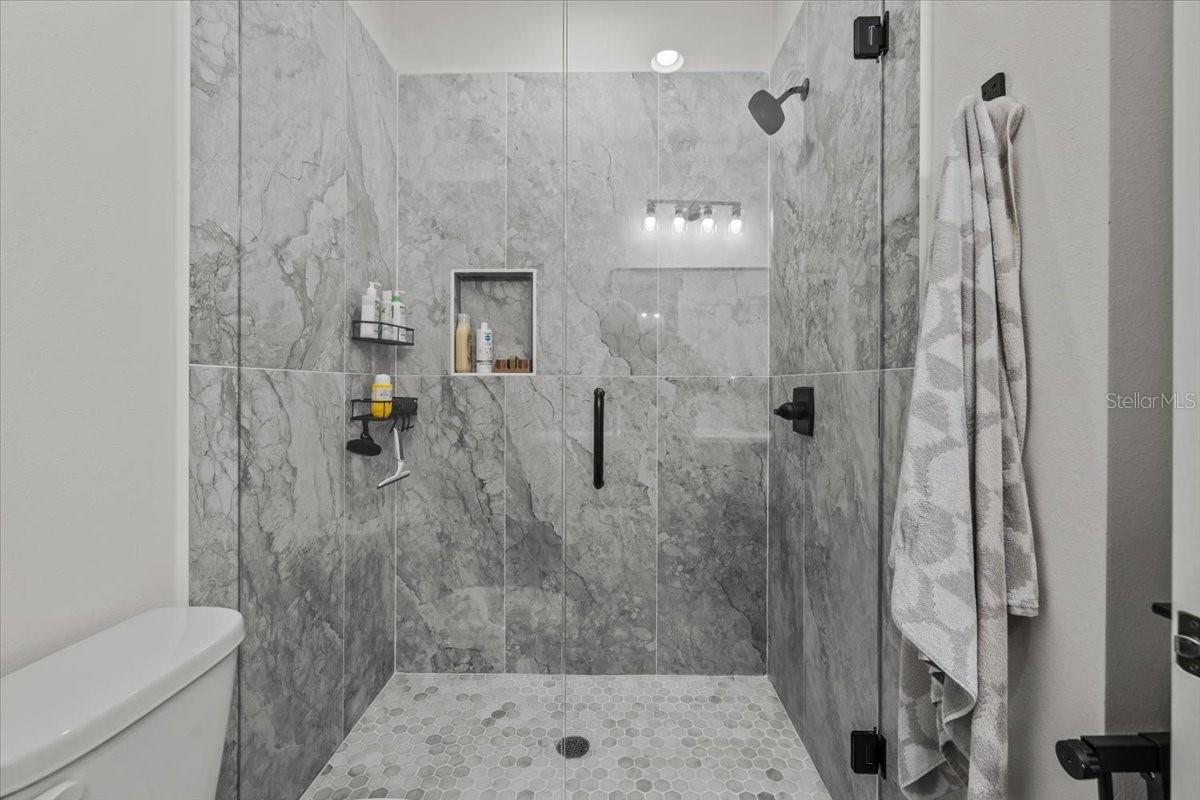 3804 N DARWIN AVE, TAMPA, FL, 33603