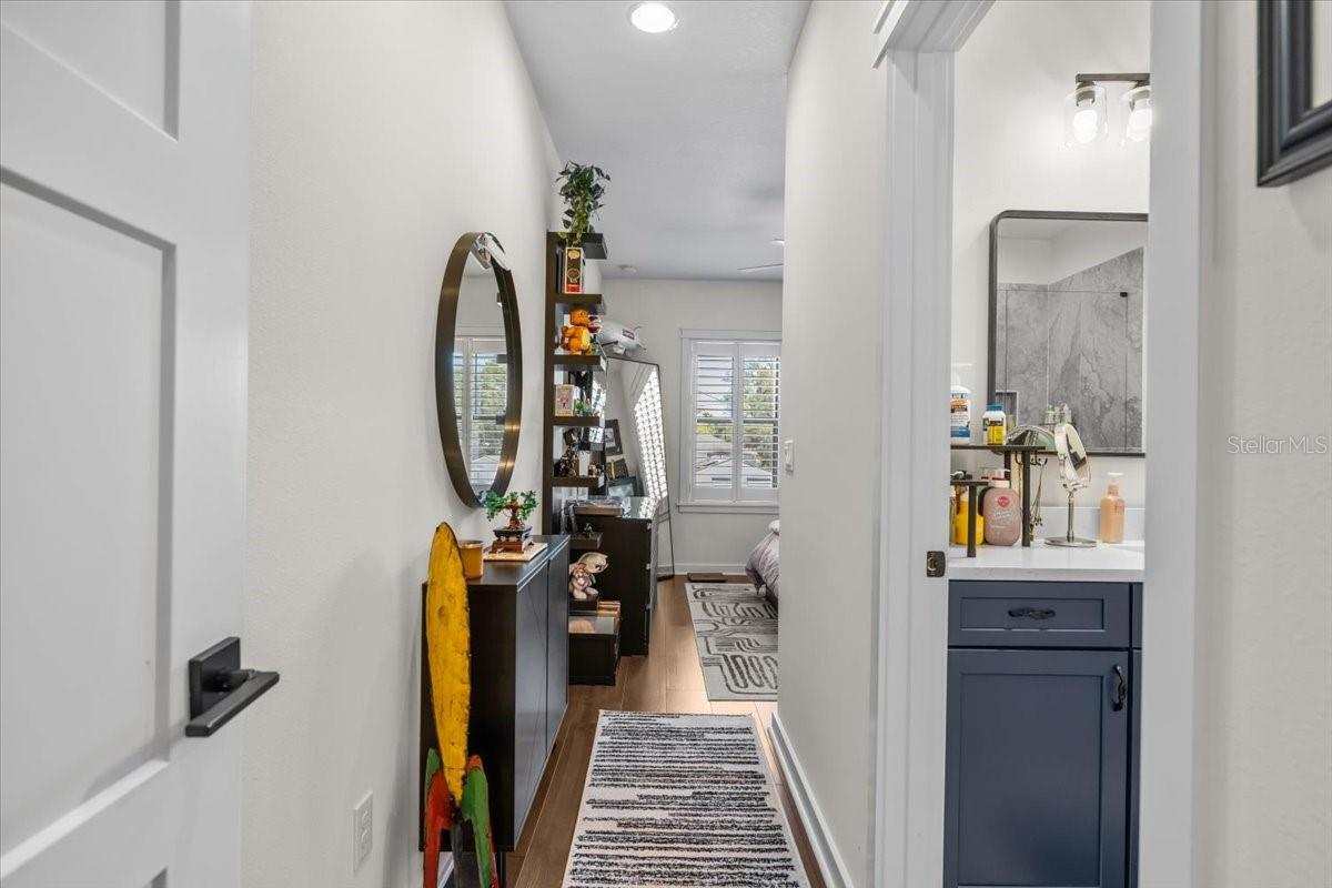 3804 N DARWIN AVE, TAMPA, FL, 33603