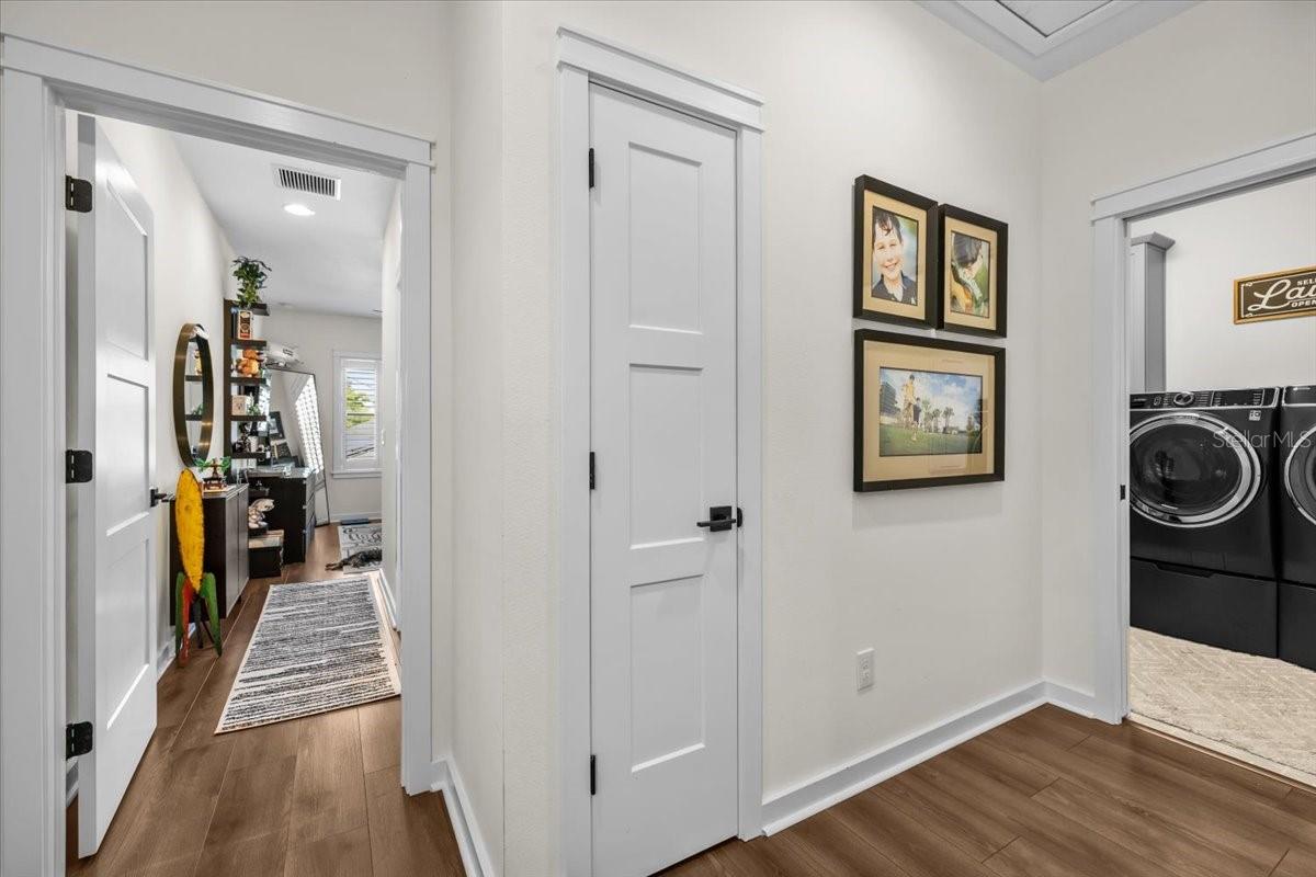 3804 N DARWIN AVE, TAMPA, FL, 33603