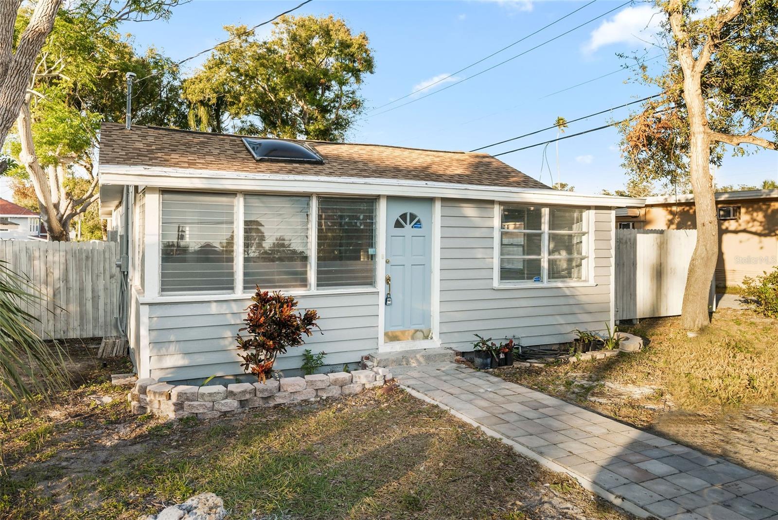 412 PLEASANT ST, CLEARWATER, FL, 33755