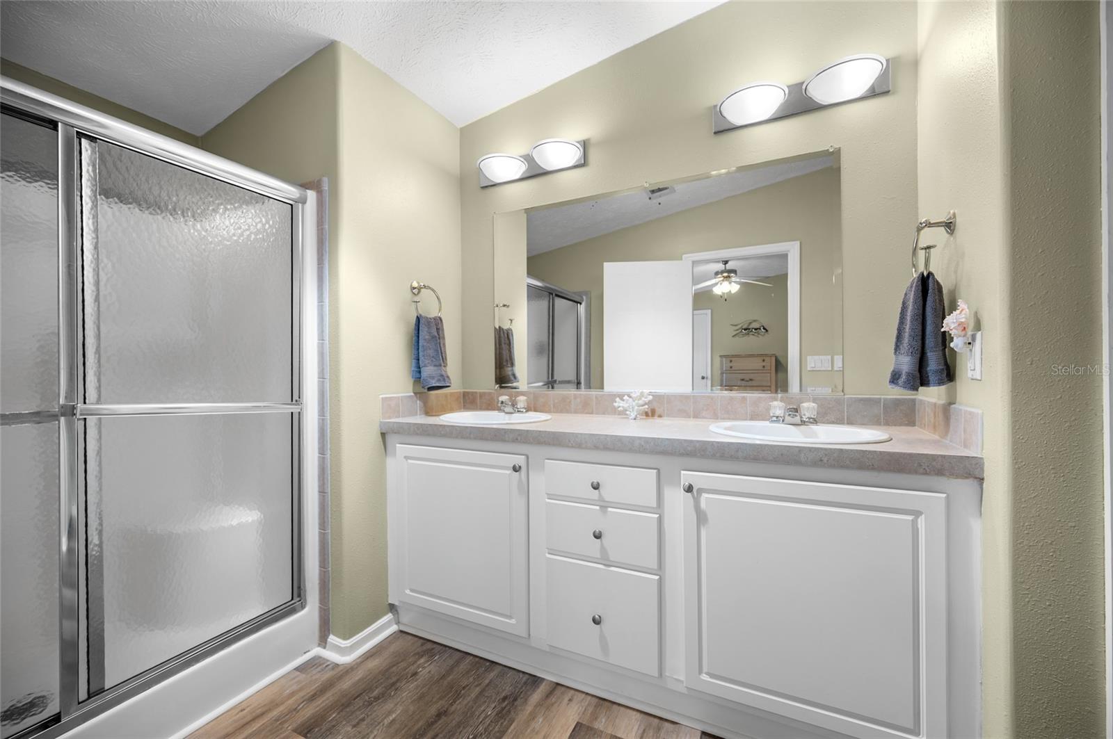 9086 PINEHAVEN WAY, ENGLEWOOD, FL, 34224