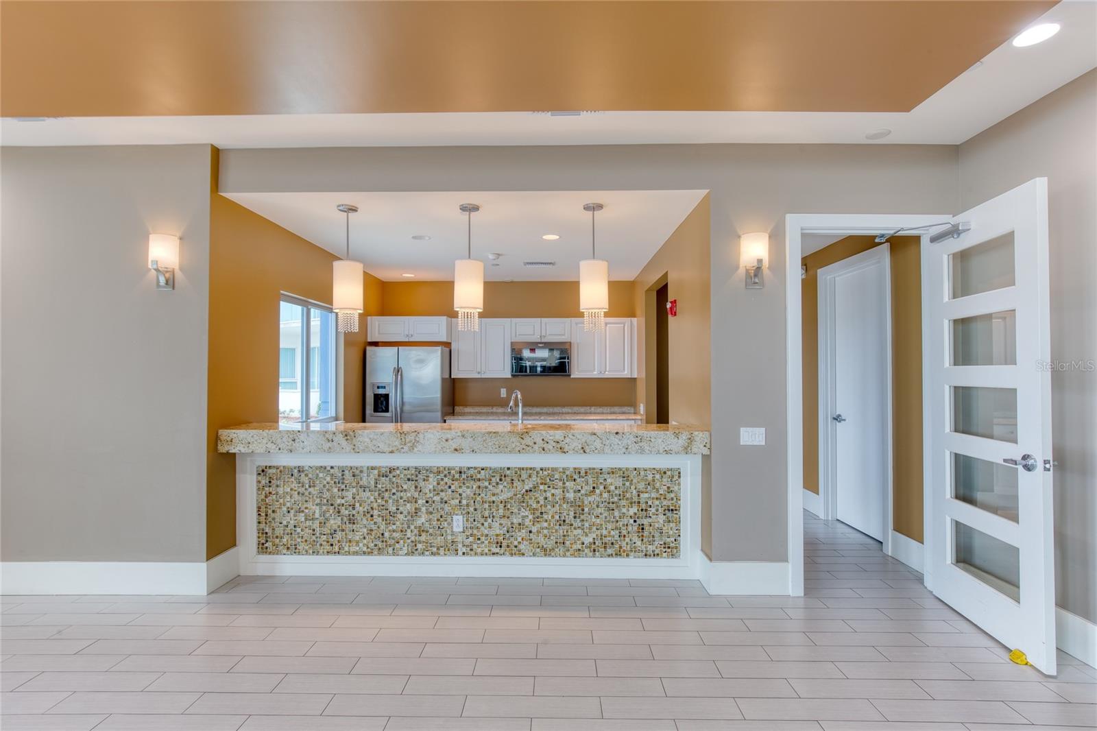 241 RIVERSIDE DR #405, HOLLY HILL, FL, 32117