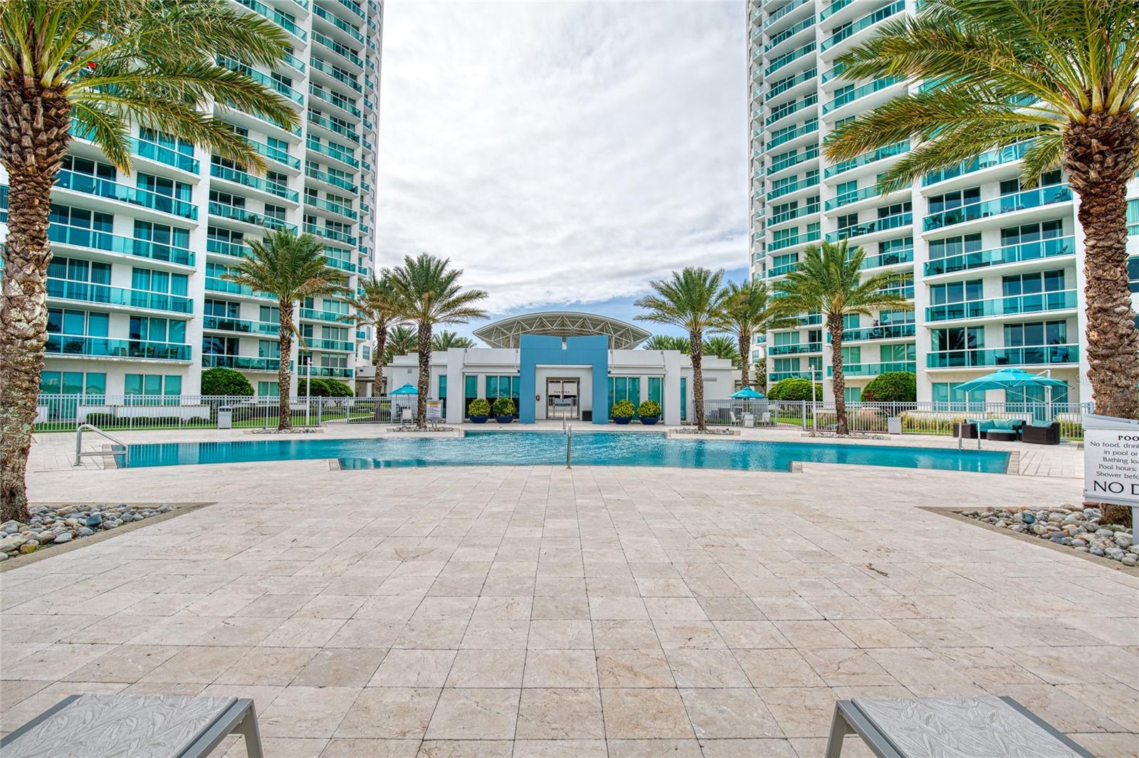 241 RIVERSIDE DR #405, HOLLY HILL, FL, 32117