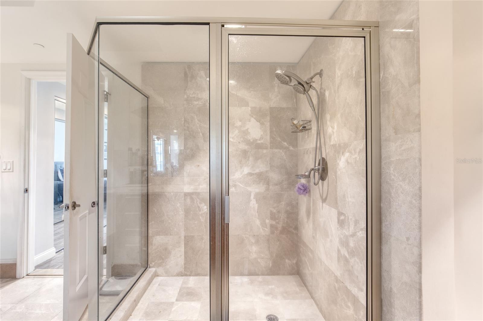 241 RIVERSIDE DR #405, HOLLY HILL, FL, 32117