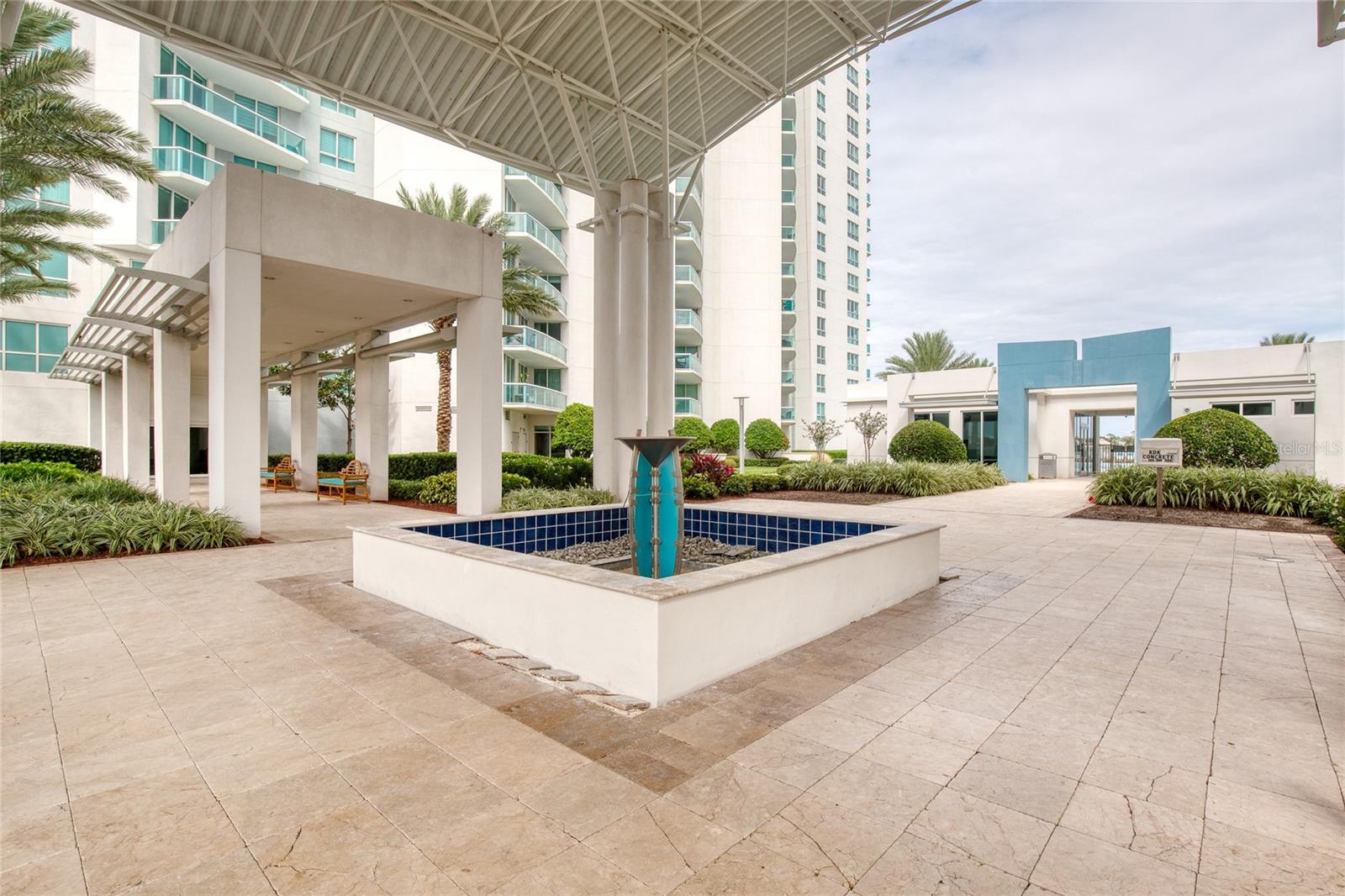 241 RIVERSIDE DR #405, HOLLY HILL, FL, 32117