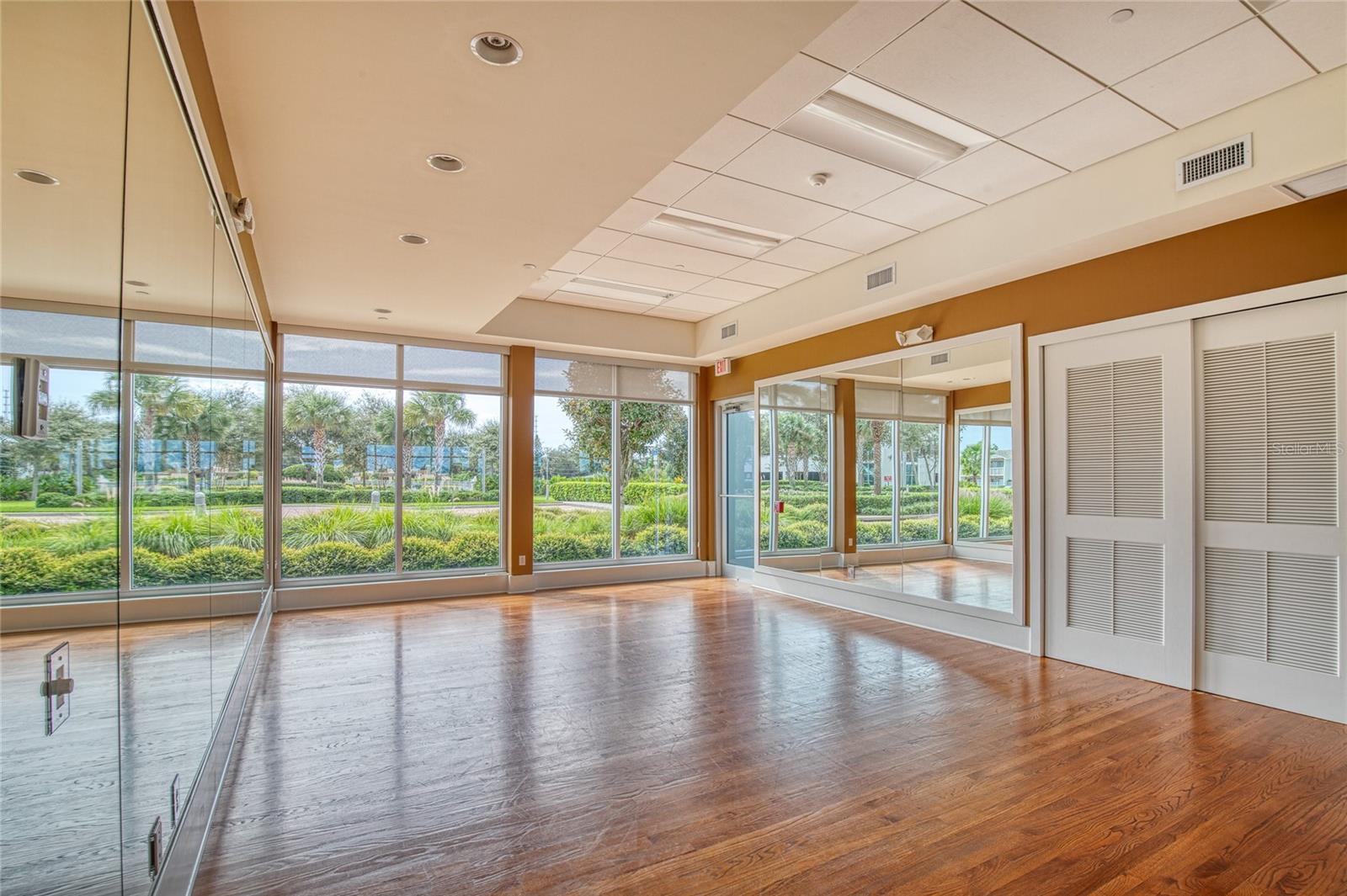 241 RIVERSIDE DR #405, HOLLY HILL, FL, 32117