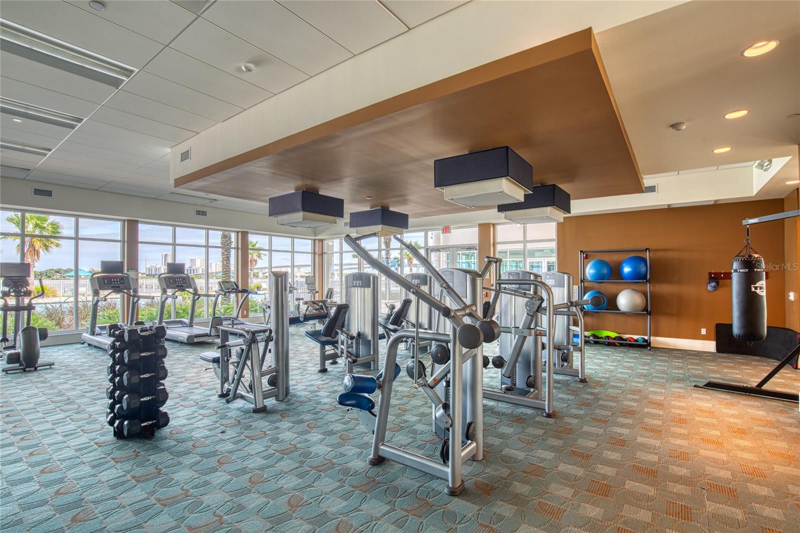 241 RIVERSIDE DR #405, HOLLY HILL, FL, 32117