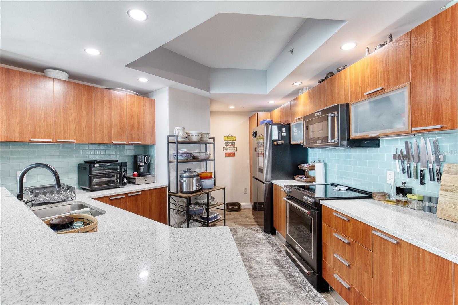 241 RIVERSIDE DR #405, HOLLY HILL, FL, 32117