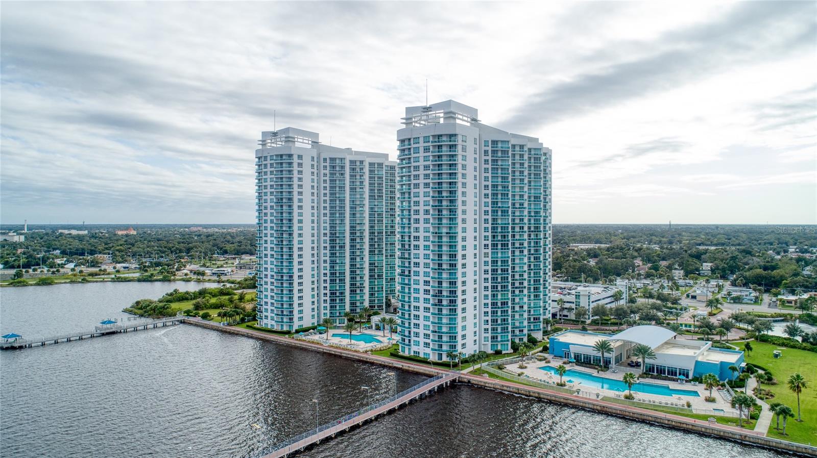 241 RIVERSIDE DR #405, HOLLY HILL, FL, 32117