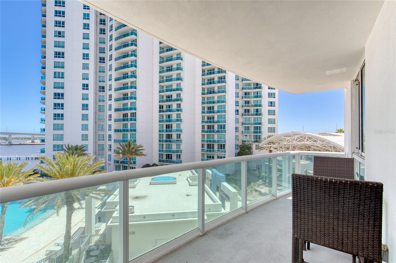 241 RIVERSIDE DR #405, HOLLY HILL, FL, 32117