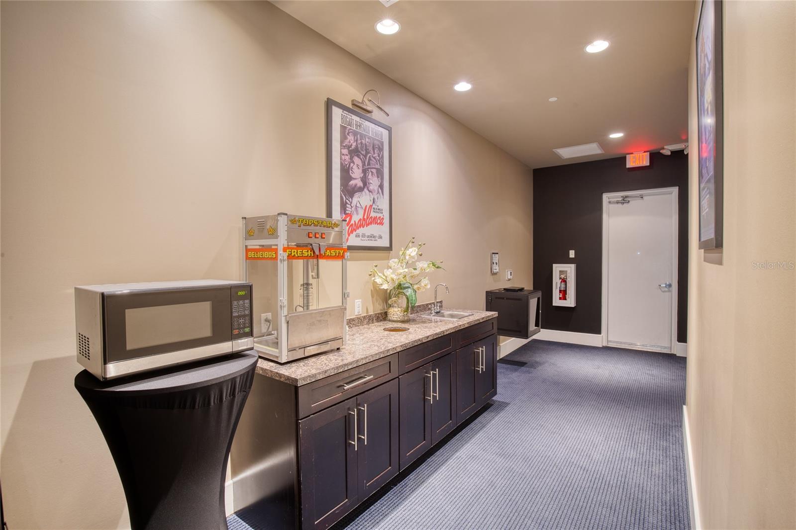 241 RIVERSIDE DR #405, HOLLY HILL, FL, 32117