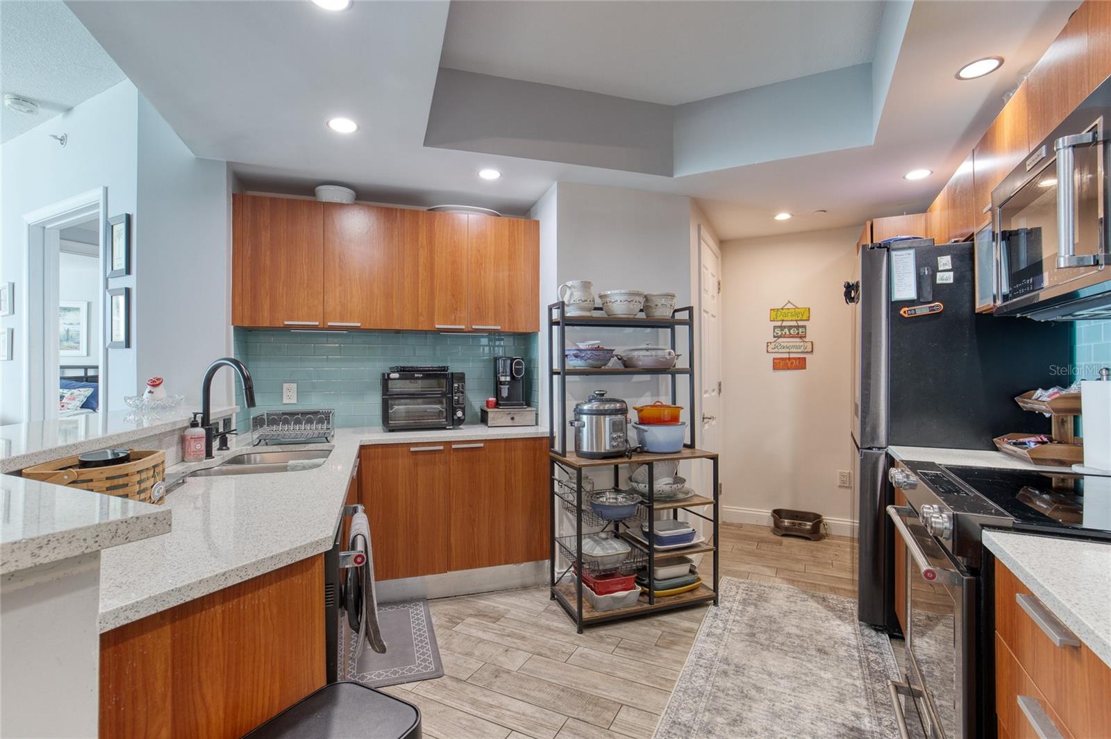 241 RIVERSIDE DR #405, HOLLY HILL, FL, 32117