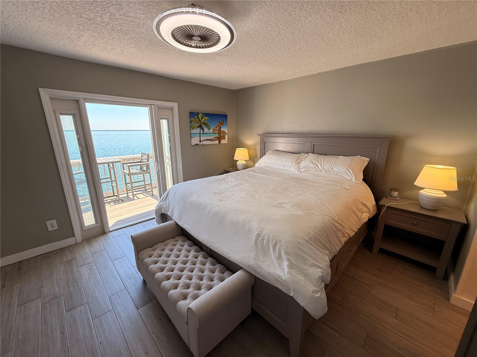 4942 COQUINA KEY DR SE, ST PETERSBURG, FL, 33705