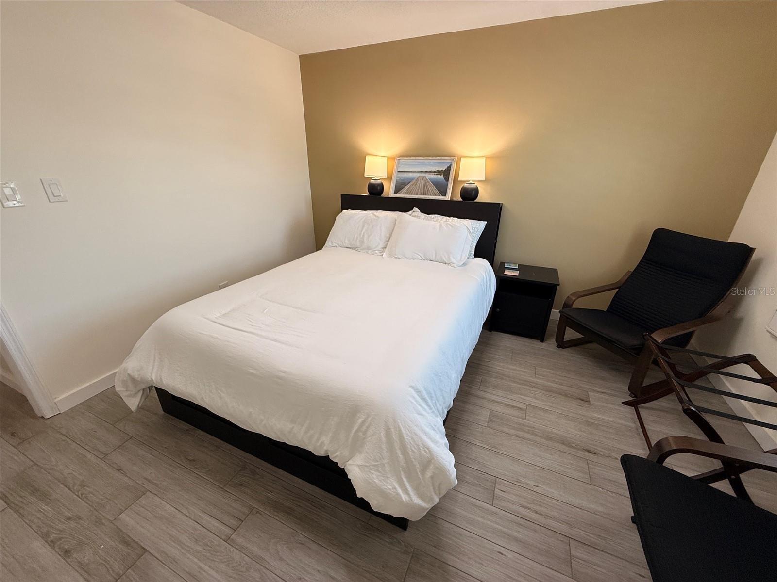 4942 COQUINA KEY DR SE, ST PETERSBURG, FL, 33705