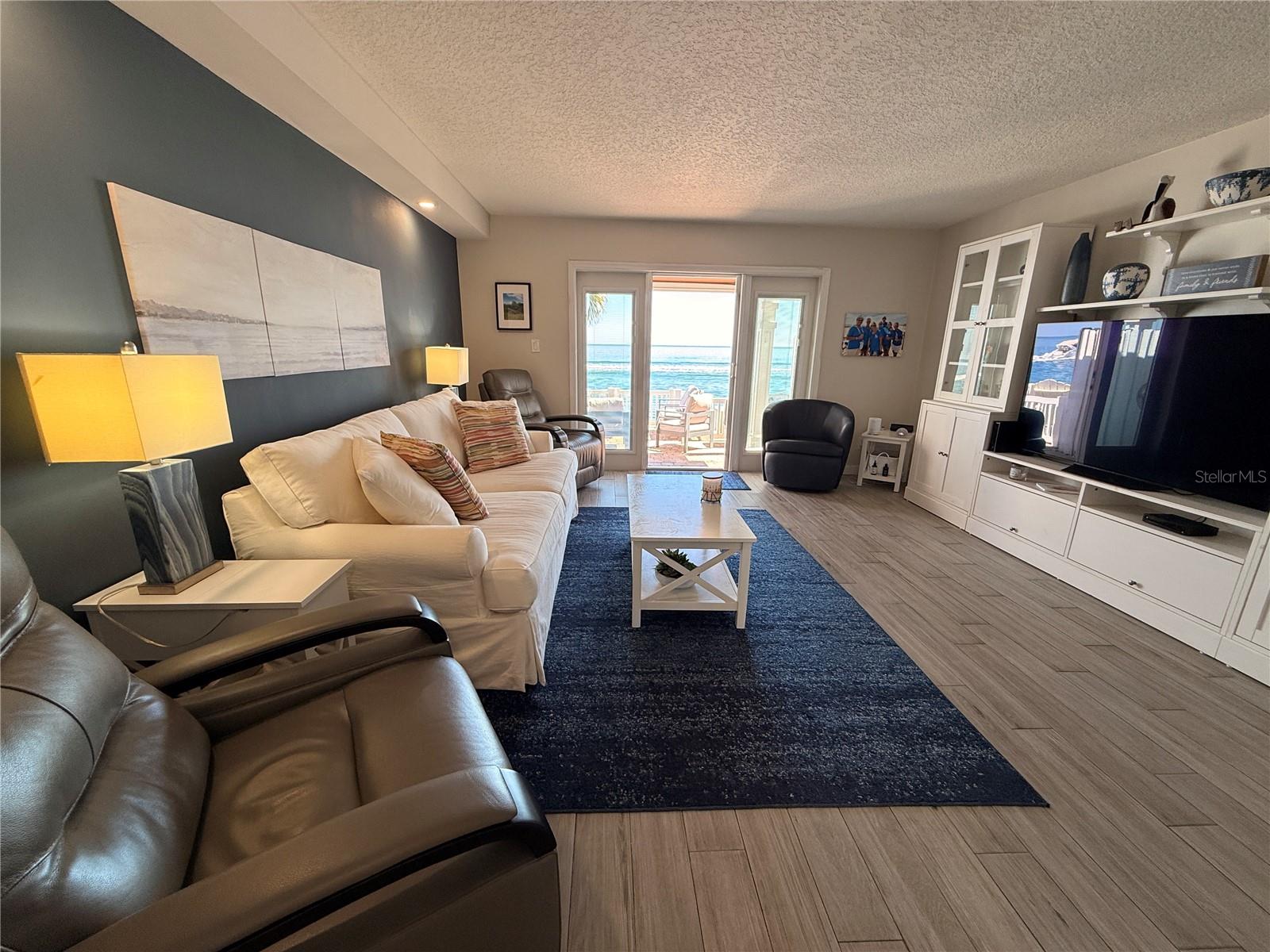 4942 COQUINA KEY DR SE, ST PETERSBURG, FL, 33705