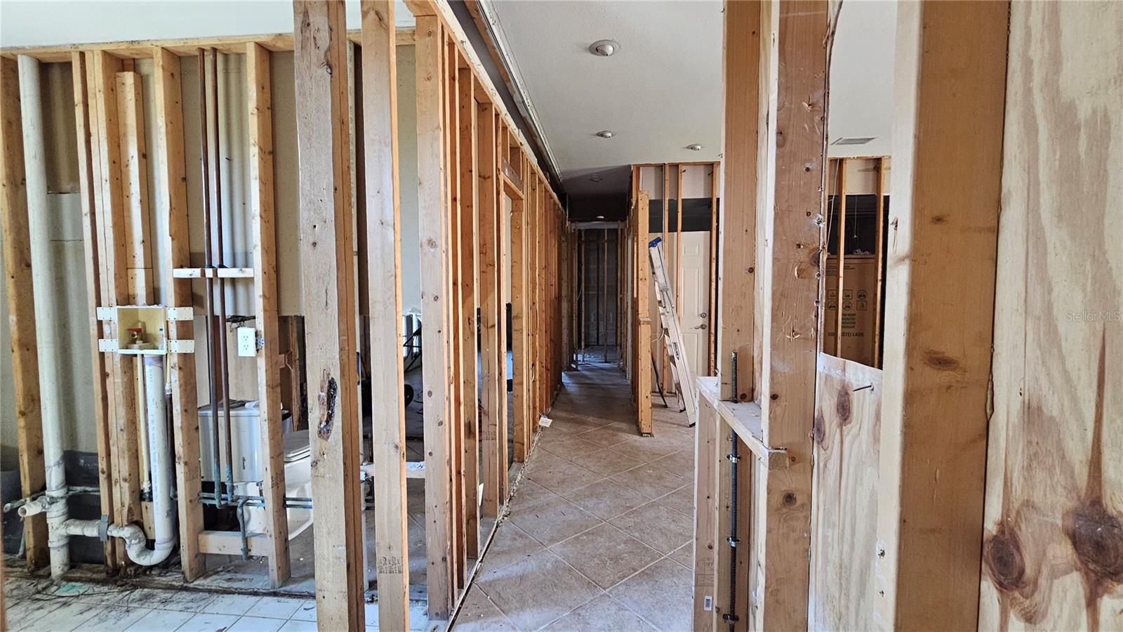 208 48TH AVE N, ST PETERSBURG, FL, 33703