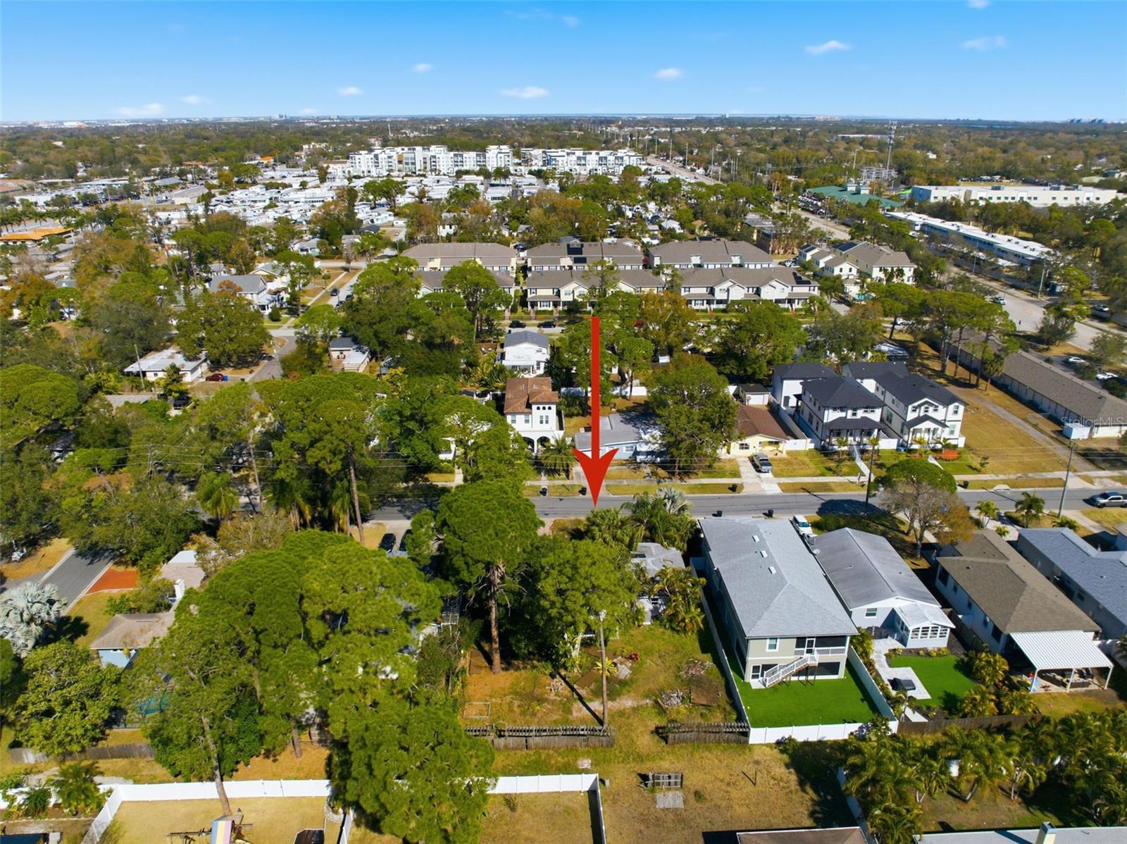 208 48TH AVE N, ST PETERSBURG, FL, 33703