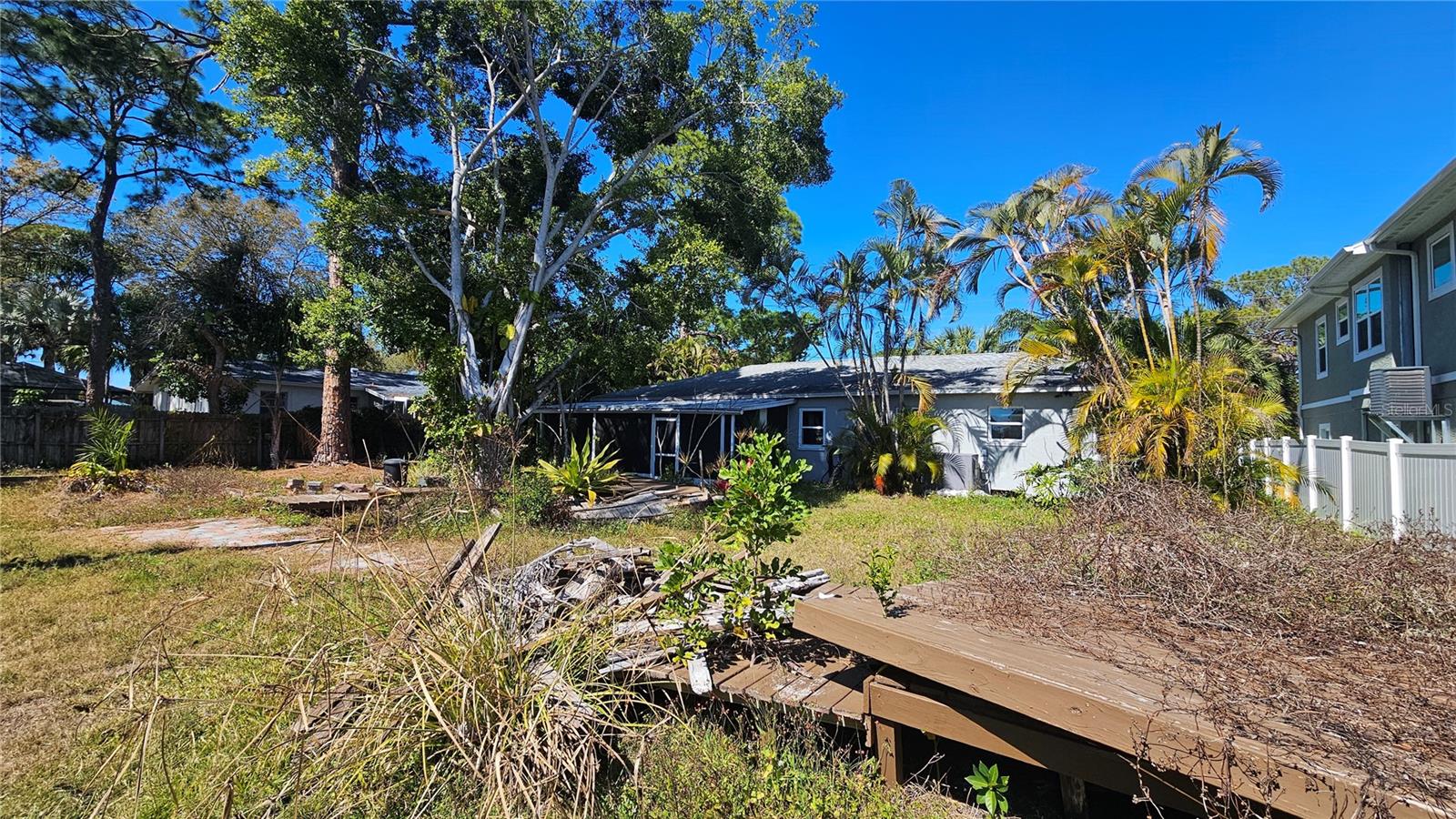 208 48TH AVE N, ST PETERSBURG, FL, 33703