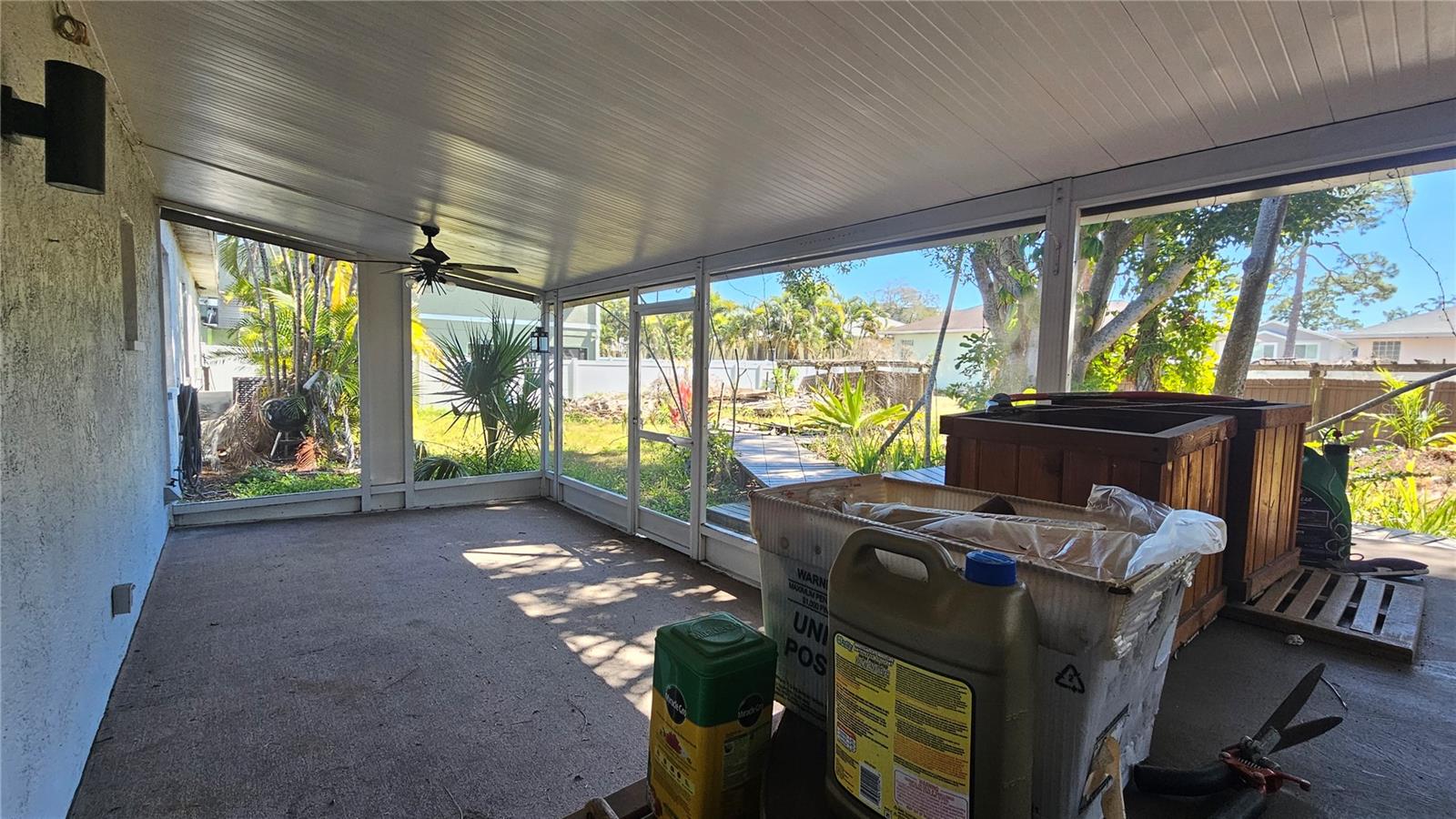 208 48TH AVE N, ST PETERSBURG, FL, 33703