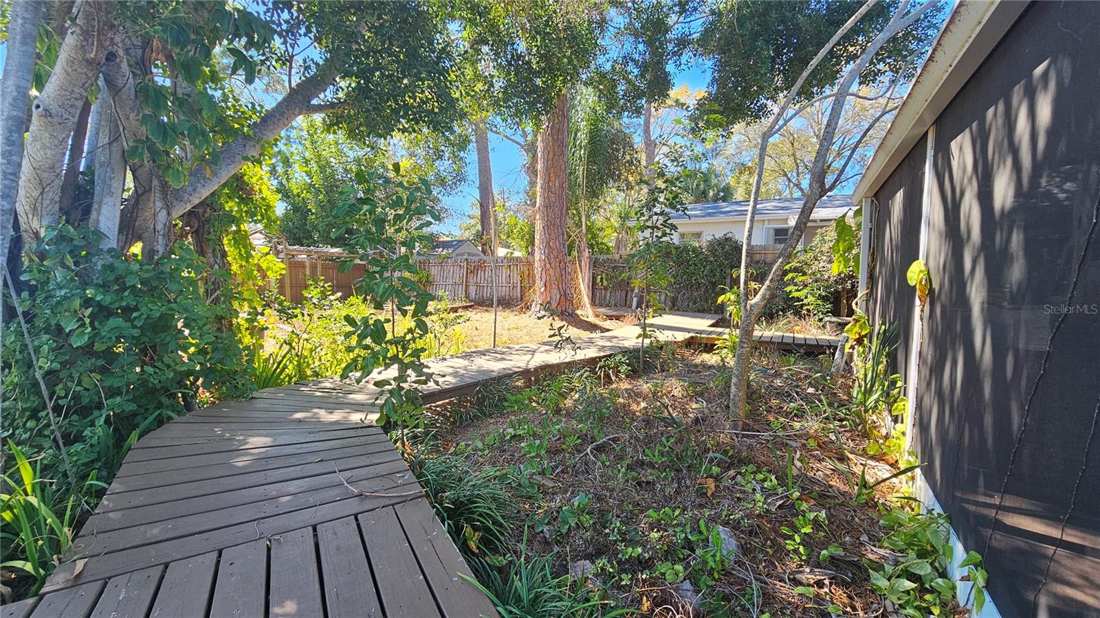 208 48TH AVE N, ST PETERSBURG, FL, 33703