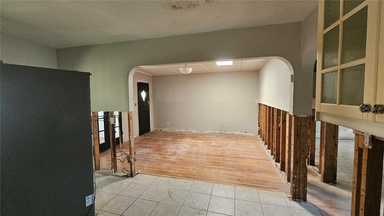 208 48TH AVE N, ST PETERSBURG, FL, 33703