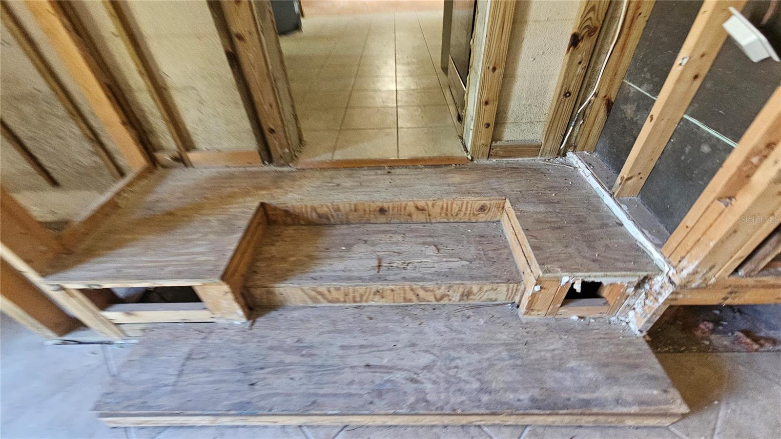 208 48TH AVE N, ST PETERSBURG, FL, 33703