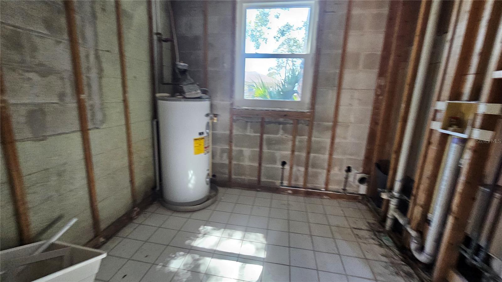 208 48TH AVE N, ST PETERSBURG, FL, 33703