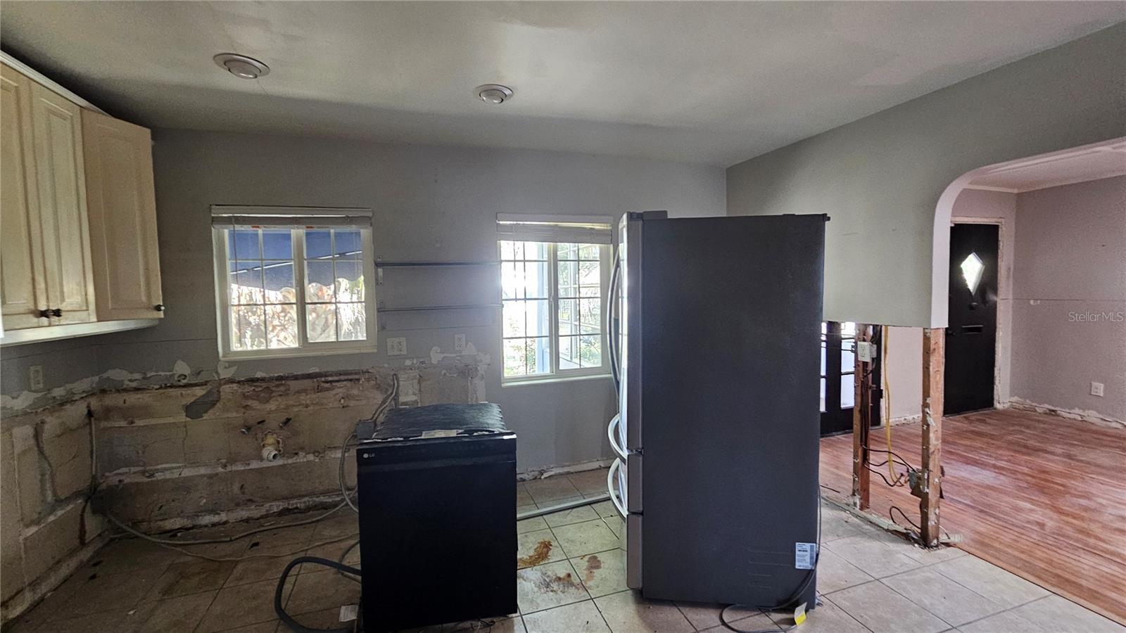 208 48TH AVE N, ST PETERSBURG, FL, 33703