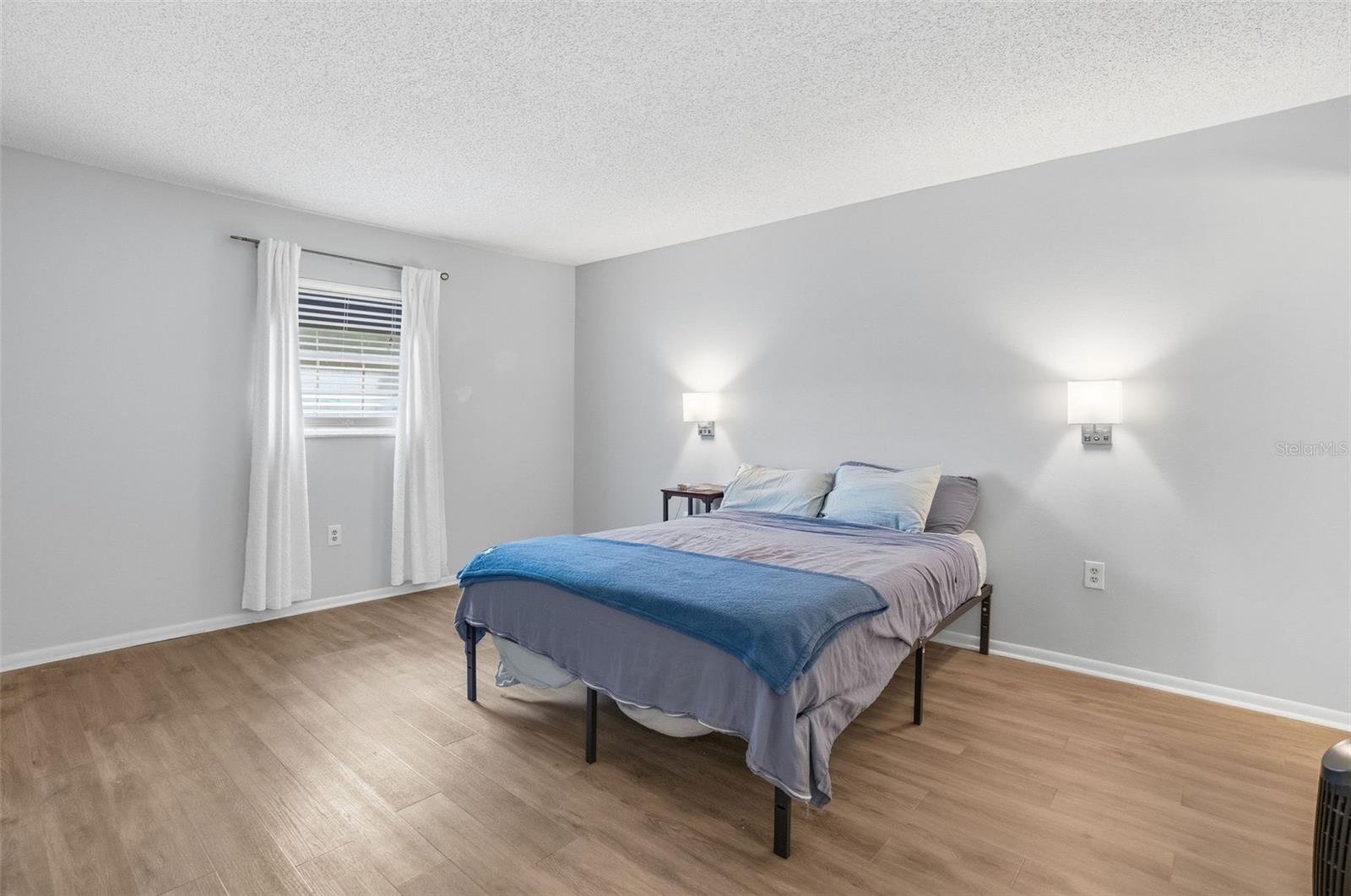 1715 BELLEAIR FOREST DR #A, BELLEAIR, FL, 33756