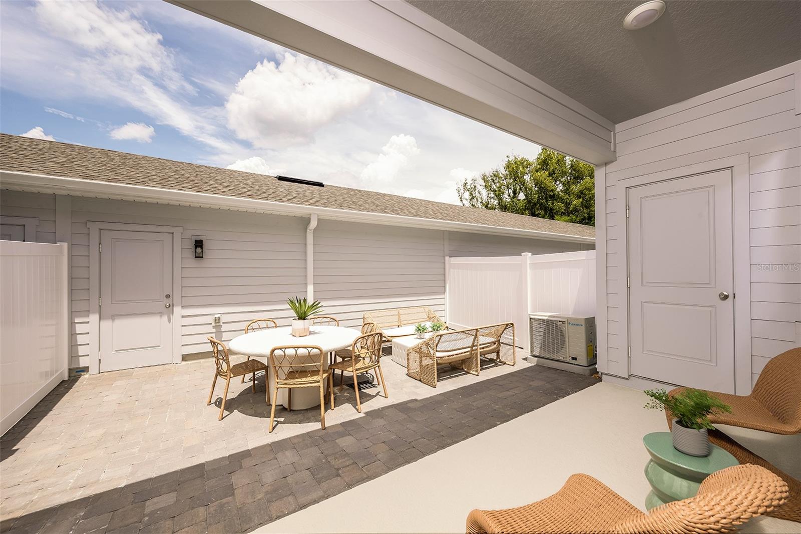 686 LOLA LN, OVIEDO, FL, 32765