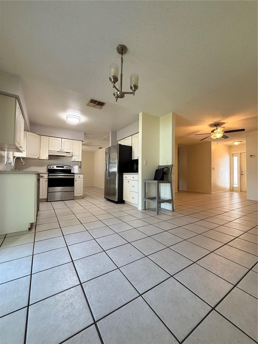 600 6TH AVE SE, LARGO, FL, 33771