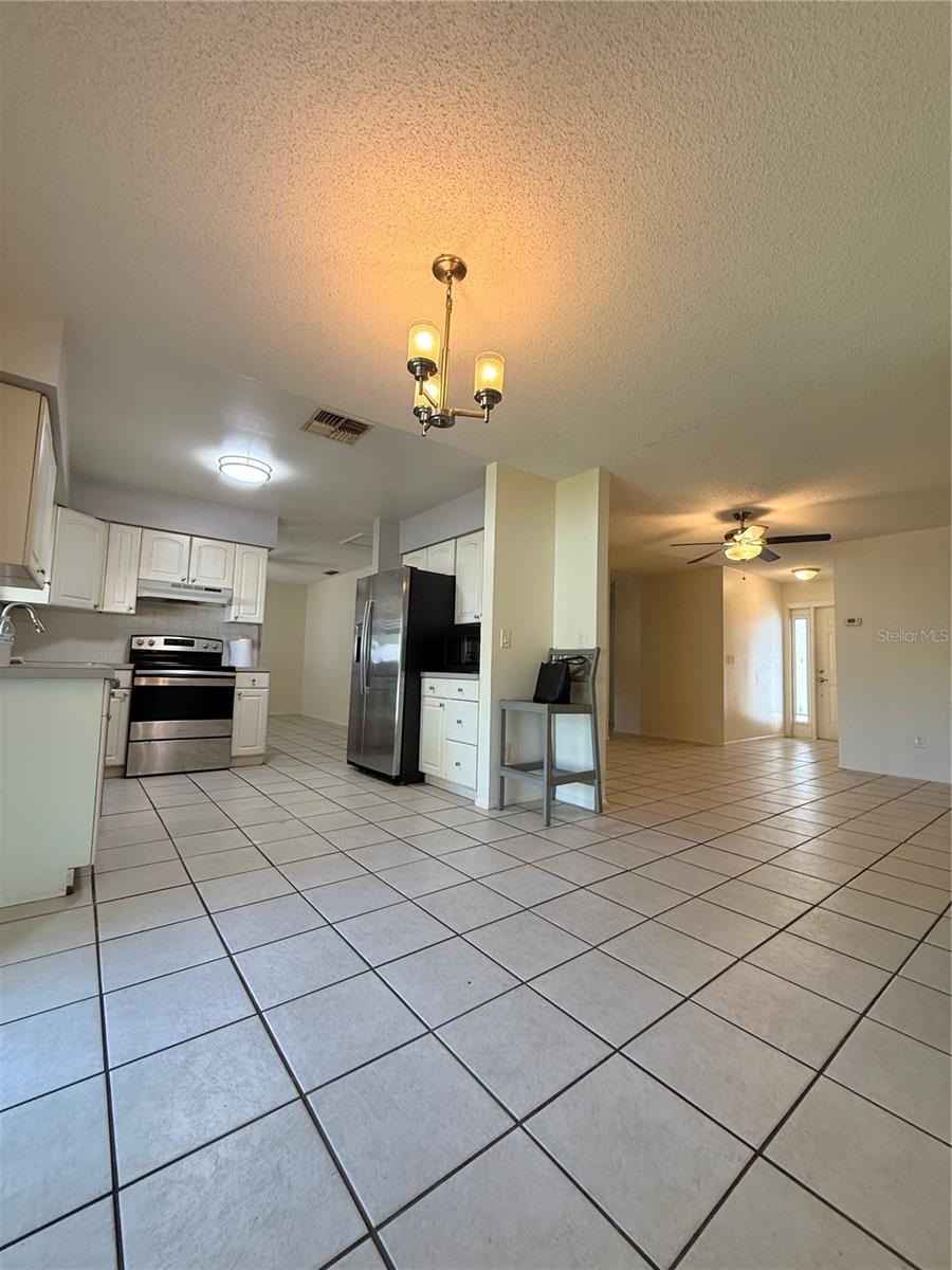 600 6TH AVE SE, LARGO, FL, 33771