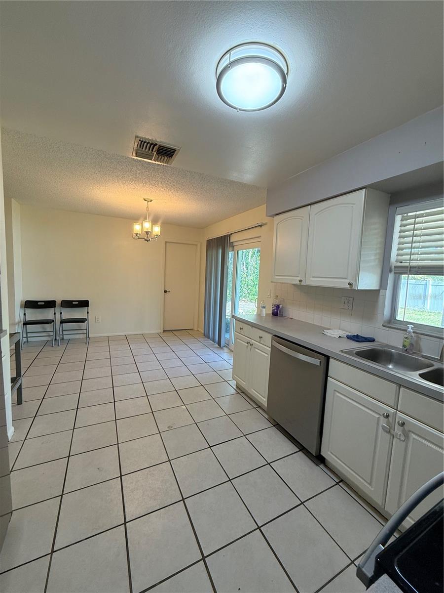 600 6TH AVE SE, LARGO, FL, 33771