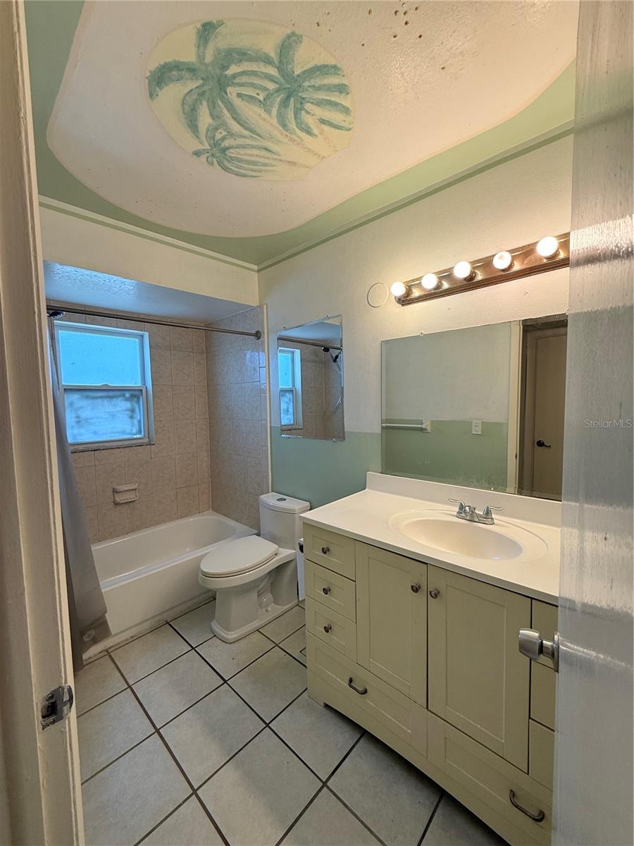 600 6TH AVE SE, LARGO, FL, 33771