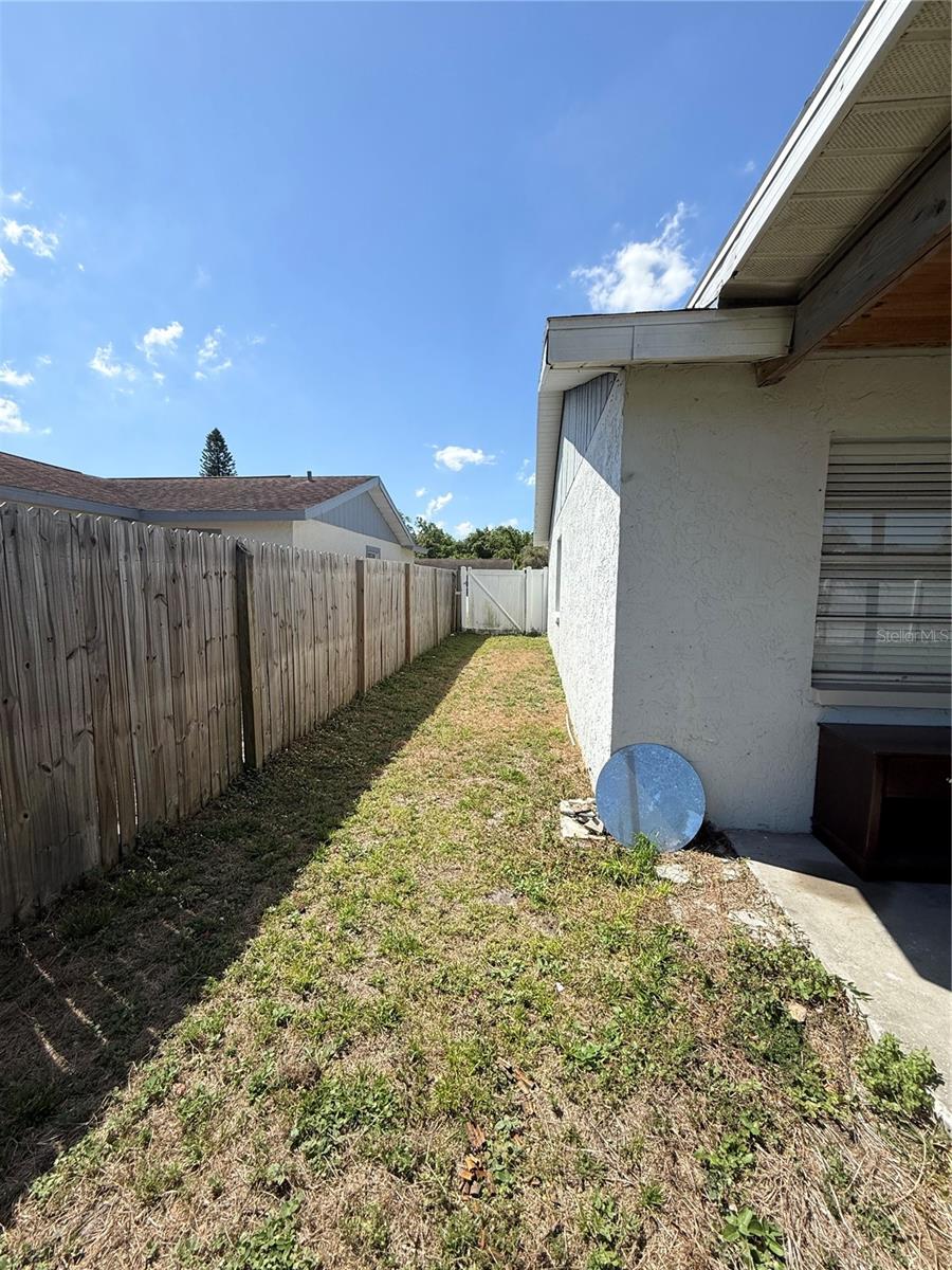 600 6TH AVE SE, LARGO, FL, 33771