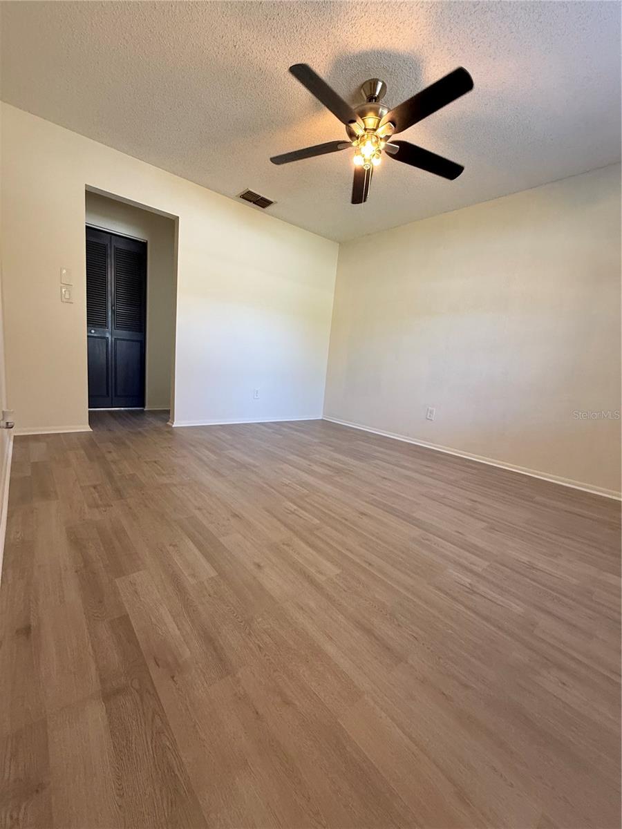 600 6TH AVE SE, LARGO, FL, 33771