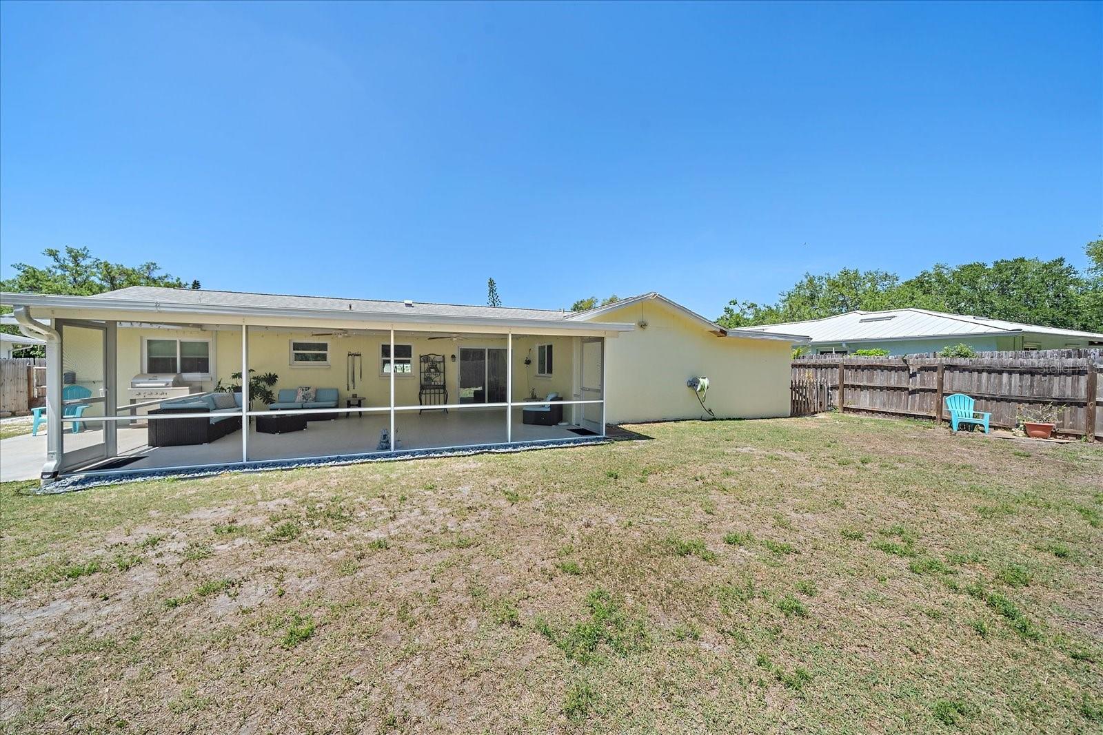 3247 WOODMONT DR, SARASOTA, FL, 34232