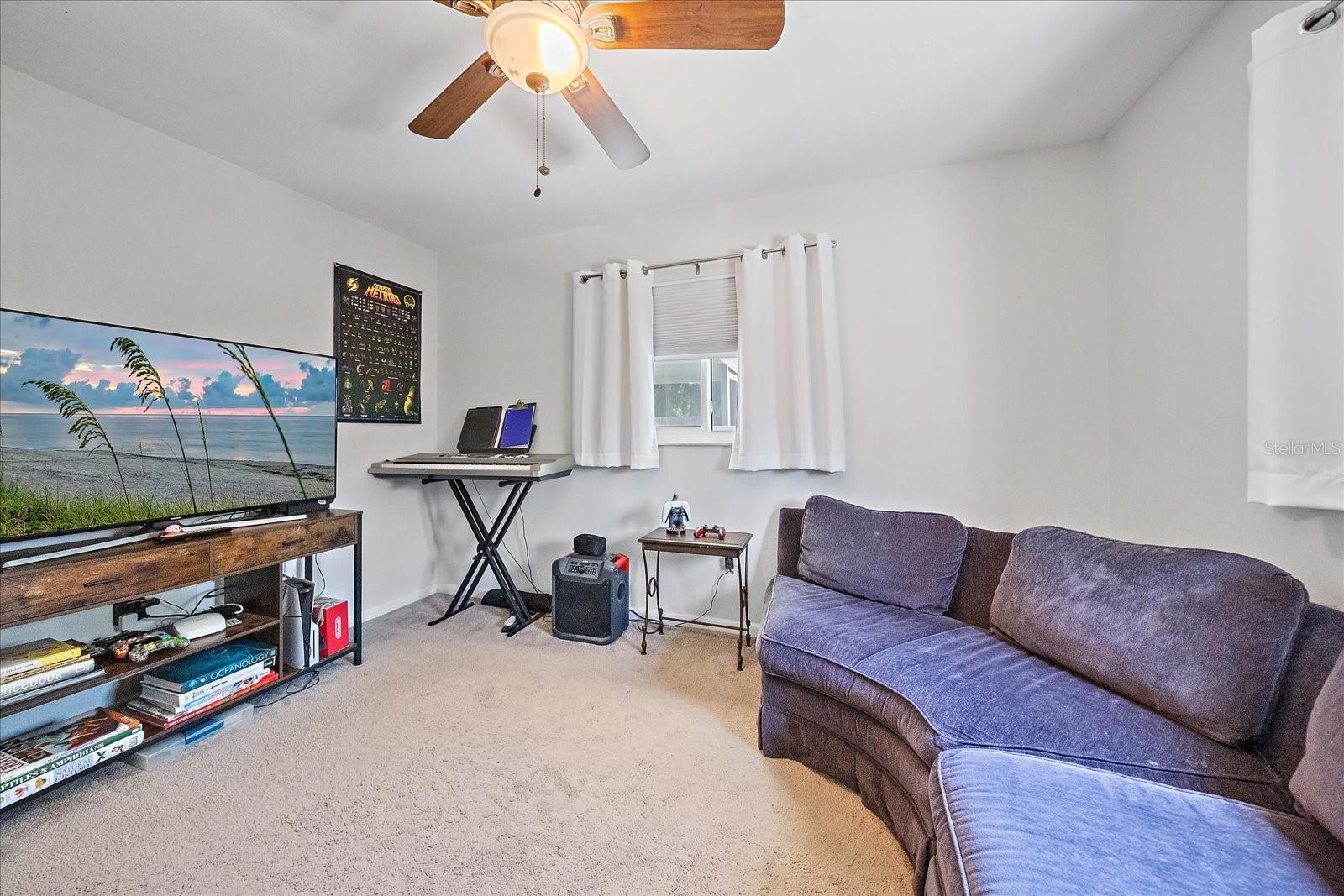 3247 WOODMONT DR, SARASOTA, FL, 34232