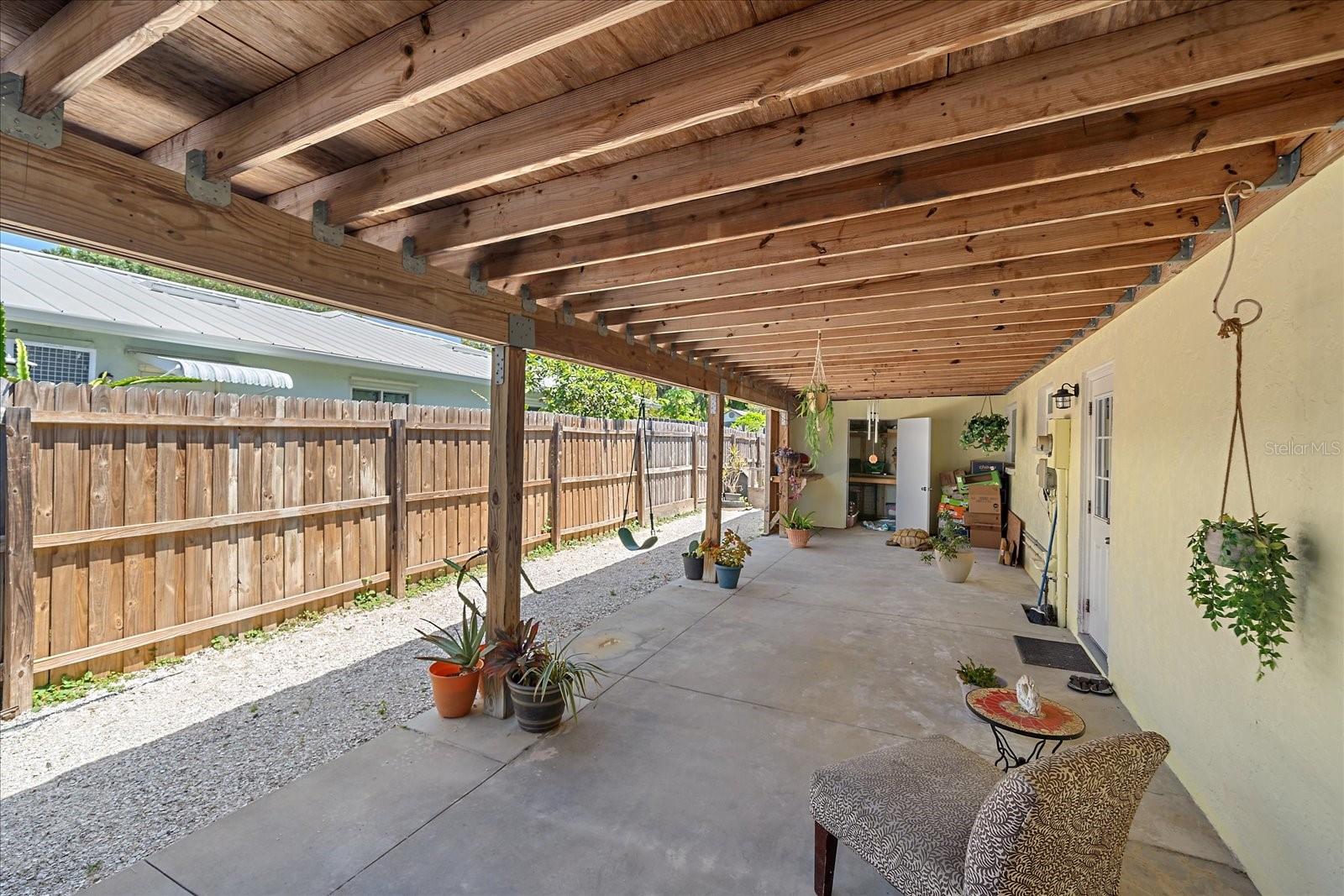 3247 WOODMONT DR, SARASOTA, FL, 34232